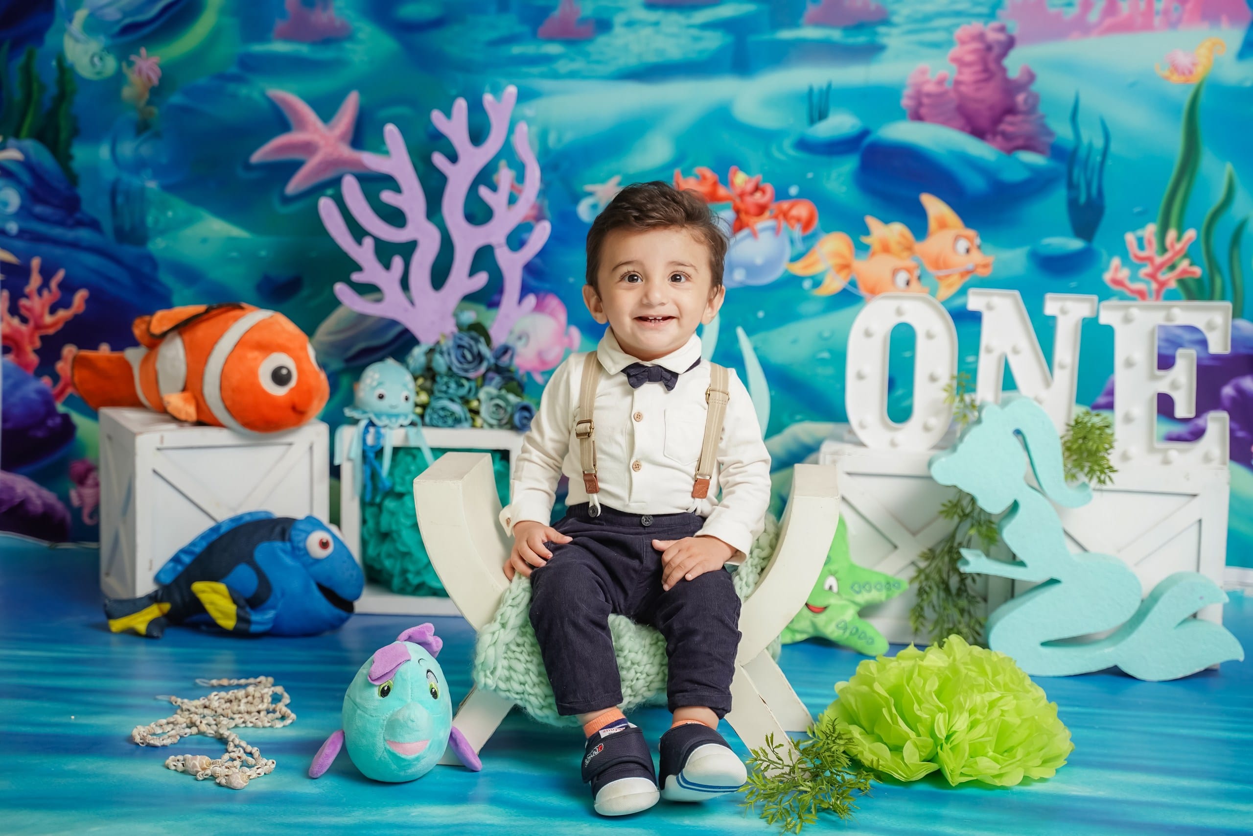 AF201543_resized-min