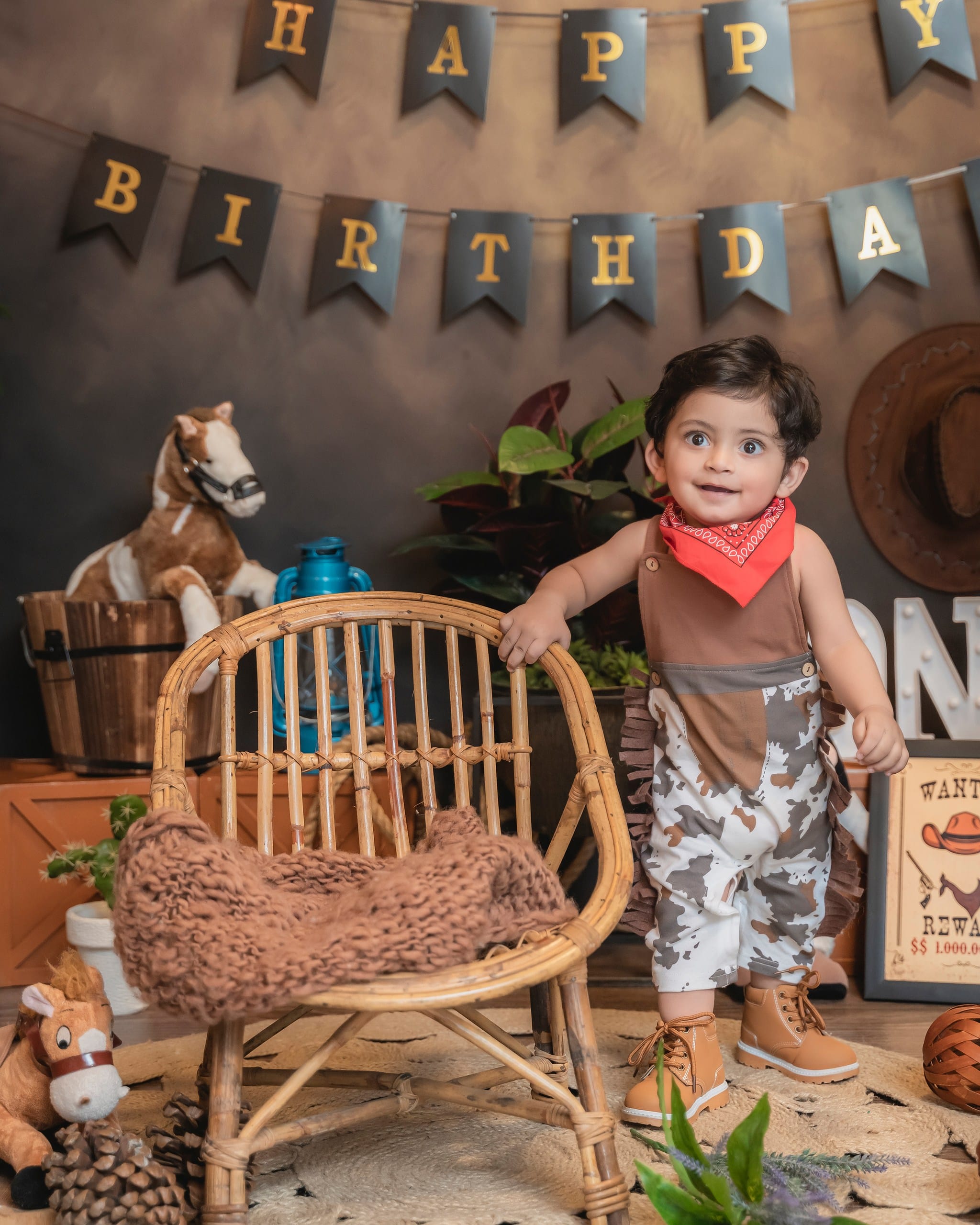 SAQ05812_resized-min