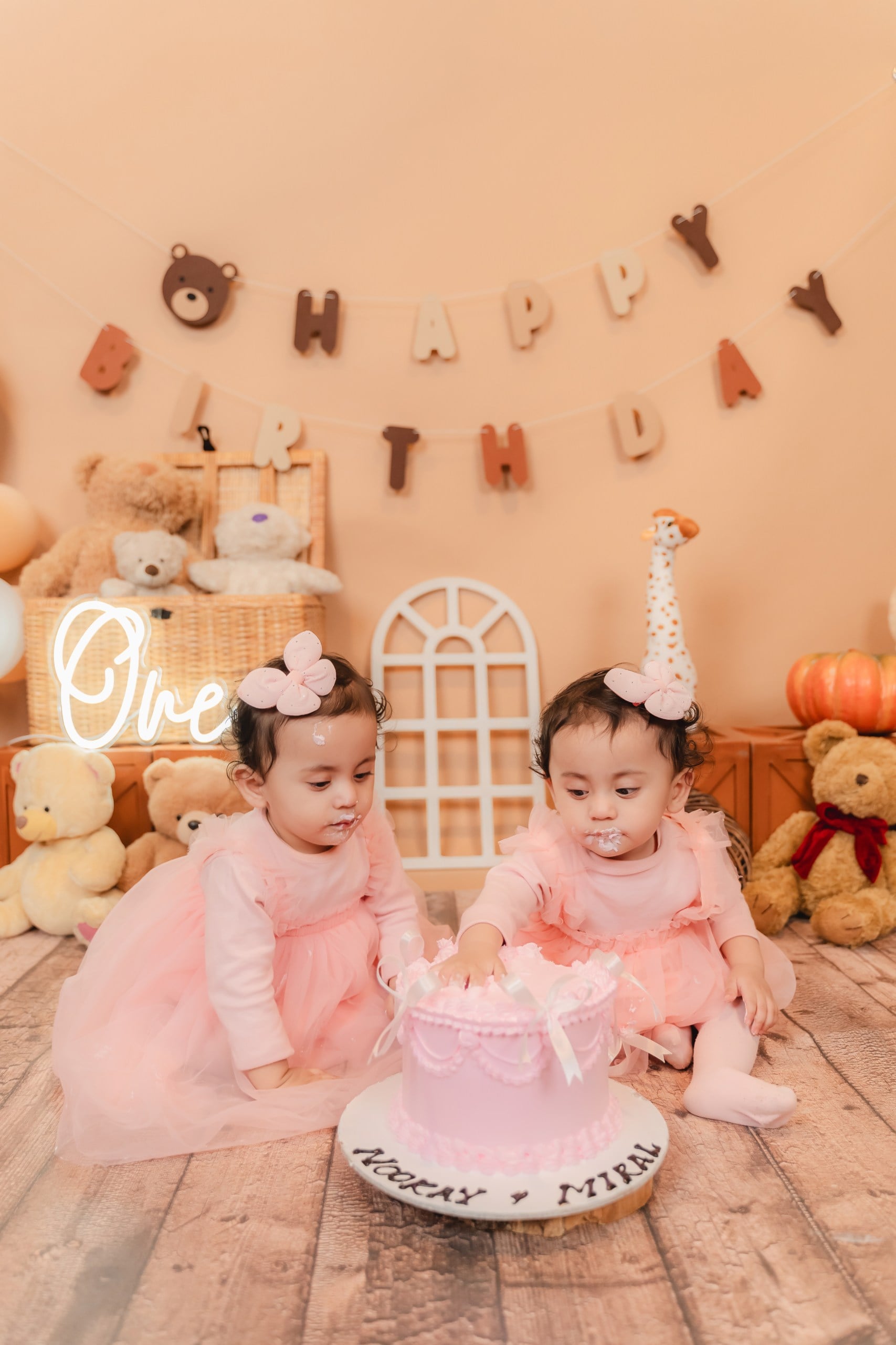 SAQ07165_resized-min