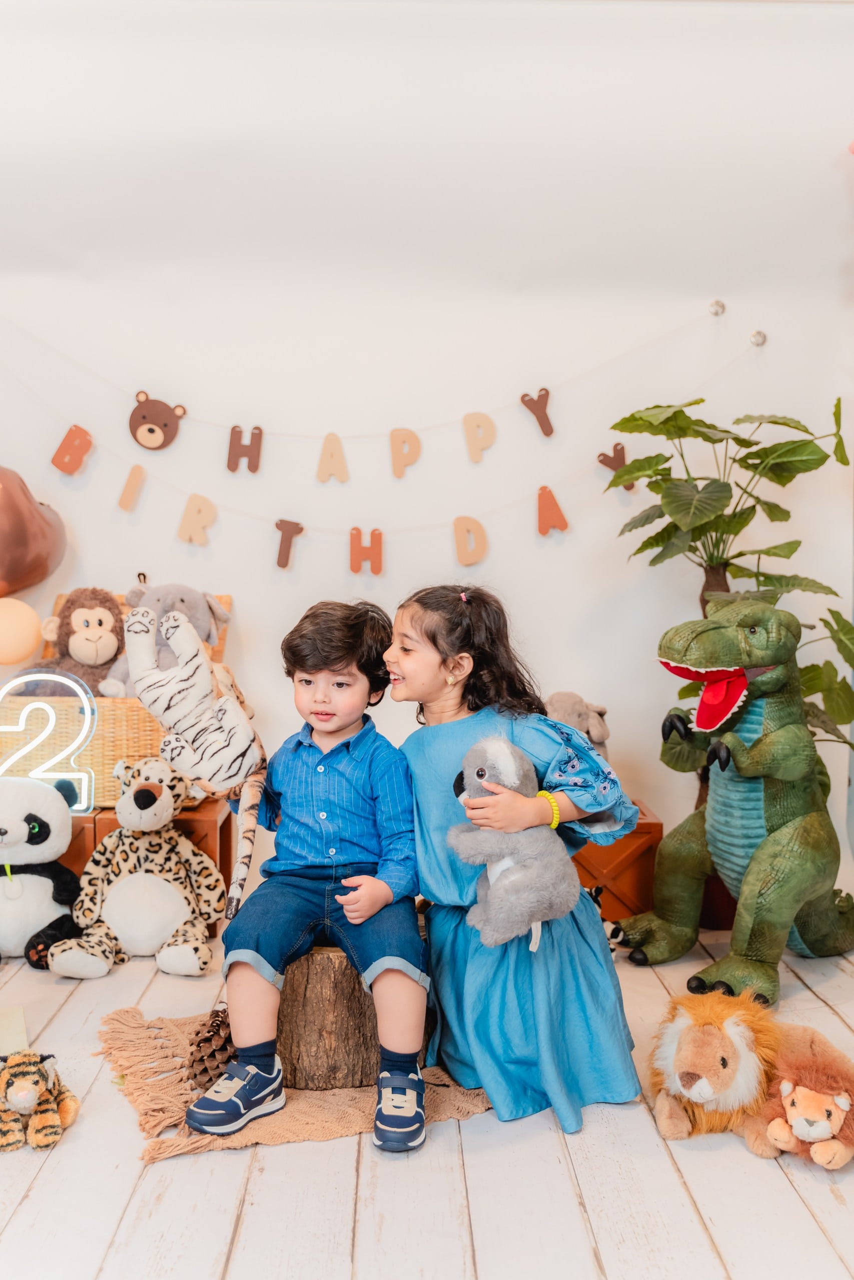 SAQ08253_resized-min